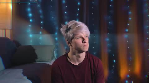 Snapshot of jack_frozt chatting on 12-04-25, 10:24 brestonsweet online show from 12-04-25, 10:24