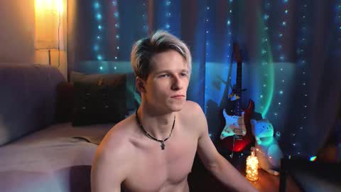 Snapshot of jack_frozt chatting on 02-03-26, 06:40 brestonsweet online show from 02-03-26, 06:40