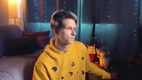 Snapshot of jack_frozt chatting on 03-04-26, 09:04 brestonsweet online show from 03-04-26, 09:04