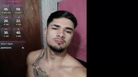 Snapshot of jack_hills2 chatting on 10-21-25, 01:23 online show from 10-21-25, 01:23