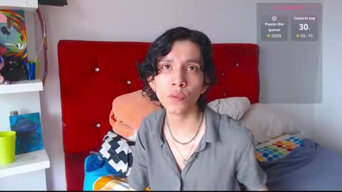 Snapshot of jack_s21 chatting on 11-17-25, 06:35 Laick online show from 11-17-25, 06:35