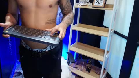 Jack White online show from 01-22-25, 04:13