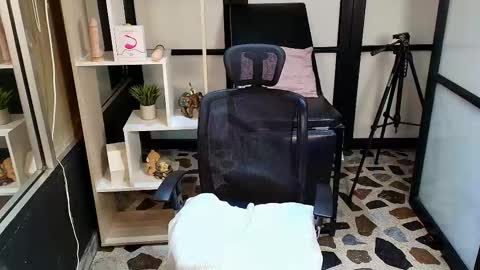 Jack White online show from 03-07-25, 11:49