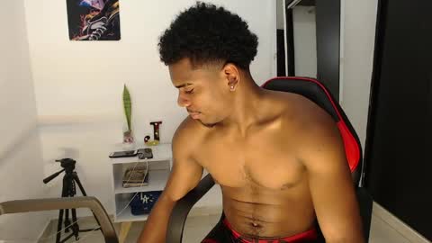 Snapshot of jackboy_22 chatting on 05-19-26, 11:27 Jack online show from 05-19-26, 11:27