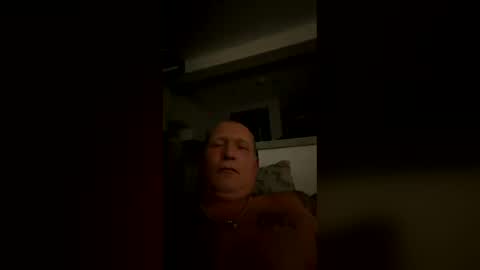 Snapshot of jackdean197 chatting on 06-10-26, 12:11 jackdean197 online show from 06-10-26, 12:11