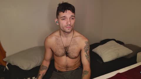 Snapshot of jackdesfeux chatting on 01-09-25, 04:08 Jack  online show from 01-09-25, 04:08