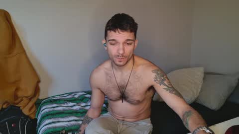 Snapshot of jackdesfeux chatting on 01-22-25, 01:53 Jack  online show from 01-22-25, 01:53