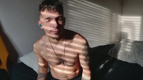 Snapshot of jackdesfeux chatting on 01-31-25, 08:12 Jack  online show from 01-31-25, 08:12