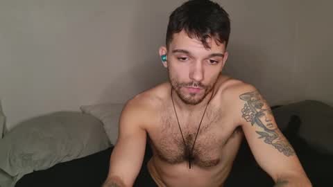 Snapshot of jackdesfeux chatting on 02-09-25, 07:27 Jack  online show from 02-09-25, 07:27