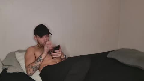 Snapshot of jackdesfeux chatting on 02-10-25, 05:14 Jack  online show from 02-10-25, 05:14