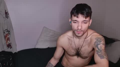 Snapshot of jackdesfeux chatting on 02-22-25, 05:23 Jack  online show from 02-22-25, 05:23