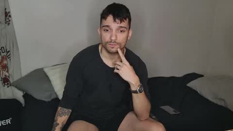 Snapshot of jackdesfeux chatting on 03-11-25, 02:21 Jack  online show from 03-11-25, 02:21