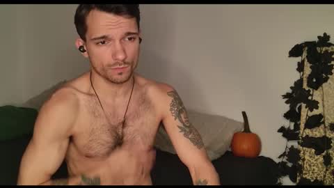 Snapshot of jackdesfeux chatting on 10-02-25, 01:23 Jack  online show from 10-02-25, 01:23