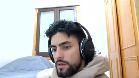 Snapshot of jackecuador chatting on 12-14-24, 06:56 Jack online show from 12-14-24, 06:56