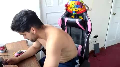 Snapshot of jackecuador chatting on 11-28-25, 03:58 Jack online show from 11-28-25, 03:58