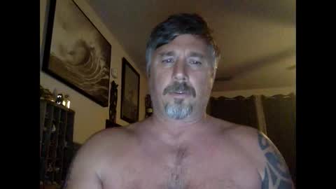Snapshot of jackhammerhead chatting on 02-11-26, 05:01 jackhammerhead online show from 02-11-26, 05:01
