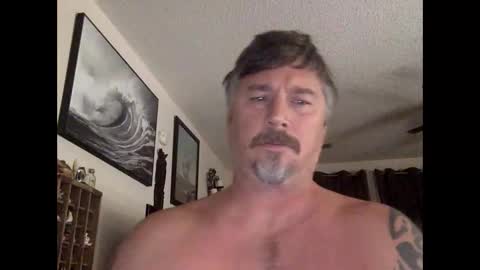 Snapshot of jackhammerhead chatting on 02-13-26, 06:15 jackhammerhead online show from 02-13-26, 06:15