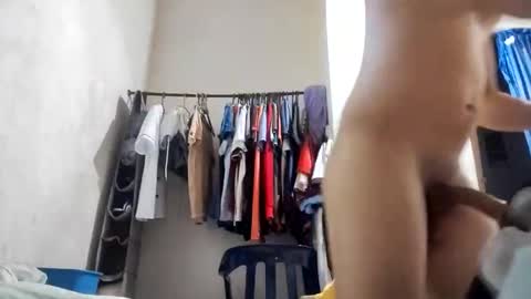 Snapshot of jackparrow22 chatting on 10-22-25, 04:02 Jack online show from 10-22-25, 04:02