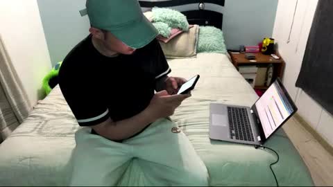 jacks_parrows online show from 11-17-25, 07:25