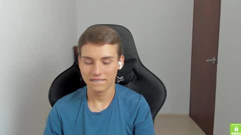 Snapshot of jackson_millers chatting on 03-01-25, 01:32 Jack online show from 03-01-25, 01:32