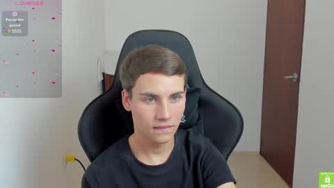 Snapshot of jackson_millers chatting on 03-07-25, 02:57 Jack online show from 03-07-25, 02:57