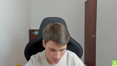 Snapshot of jackson_millers chatting on 03-11-25, 02:32 Jack online show from 03-11-25, 02:32