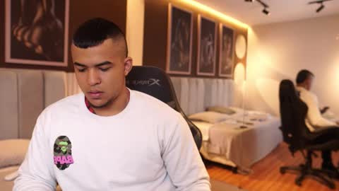 Jackson Bell online show from 09-22-25, 12:51