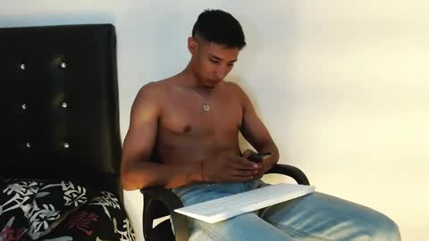 Snapshot of jacksoncooper1 chatting on 01-20-25, 06:21 Jackson Cooper online show from 01-20-25, 06:21