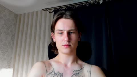 Snapshot of jacksonvox chatting on 01-09-25, 10:41 Nikolay online show from 01-09-25, 10:41