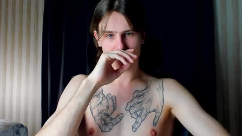 Snapshot of jacksonvox chatting on 02-04-25, 06:38 Nikolay online show from 02-04-25, 06:38
