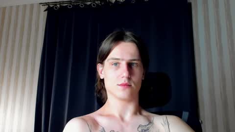Snapshot of jacksonvox chatting on 02-08-25, 11:24 Nikolay online show from 02-08-25, 11:24