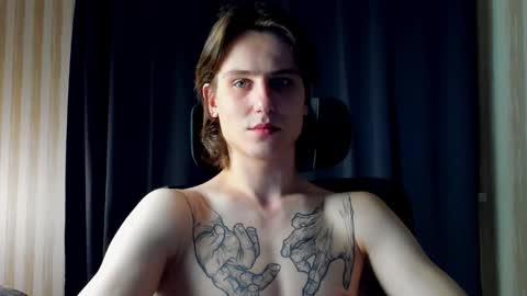 Snapshot of jacksonvox chatting on 02-10-25, 04:19 Nikolay online show from 02-10-25, 04:19