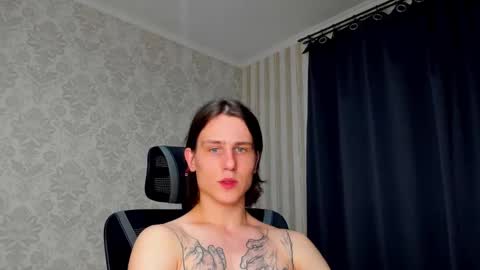 Snapshot of jacksonvox chatting on 02-23-25, 01:24 Nikolay online show from 02-23-25, 01:24