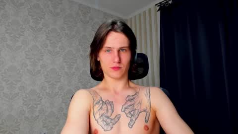 Snapshot of jacksonvox chatting on 02-24-25, 02:40 Nikolay online show from 02-24-25, 02:40