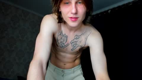 Snapshot of jacksonvox chatting on 03-08-25, 08:46 Nikolay online show from 03-08-25, 08:46
