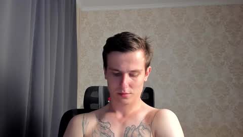 Snapshot of jacksonvox chatting on 09-20-25, 06:42 Nikolay online show from 09-20-25, 06:42