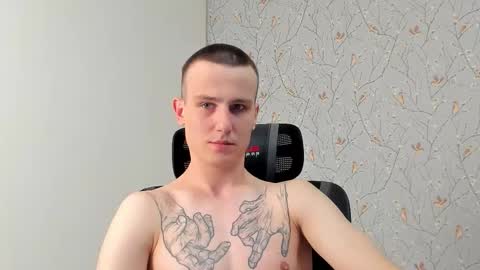Snapshot of jacksonvox chatting on 10-19-25, 07:58 Nikolay online show from 10-19-25, 07:58