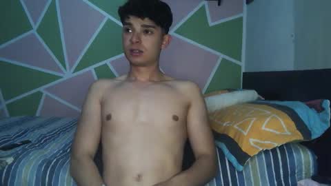 Snapshot of jacktowell_ chatting on 09-29-25, 03:00 Jack Towell online show from 09-29-25, 03:00