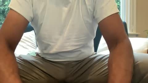 Snapshot of jackuraku chatting on 11-30-25, 11:20 jack online show from 11-30-25, 11:20