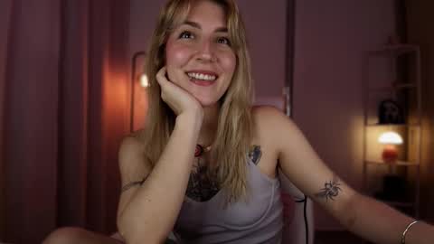 Linda Sofia help me get to 100 thumbs up online show from 02-22-26, 02:02