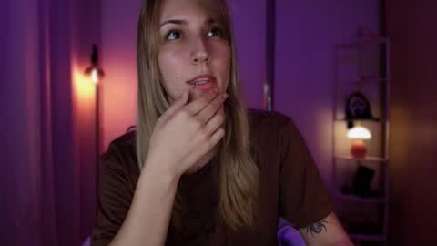 Linda Sofia help me get to 100 thumbs up online show from 03-22-26, 02:26