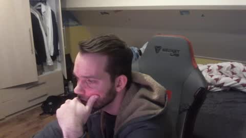 Snapshot of jackynee chatting on 03-11-25, 08:09 Jack online show from 03-11-25, 08:09