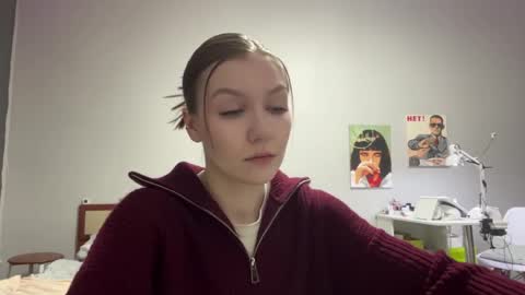 Lillian online show from 04-08-26, 04:29