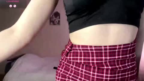 Lillian online show from 04-18-26, 05:11