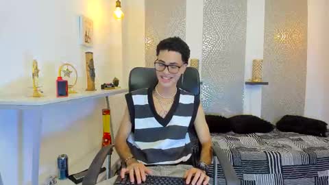 jacob_blackwell online show from 11-19-25, 08:20