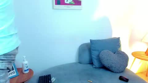 jacob_colliins online show from 05-28-26, 02:53