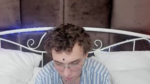 Jacob online show from 06-05-26, 06:20