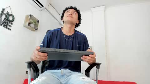 jacob_twink1 online show from 07-26-26, 01:29