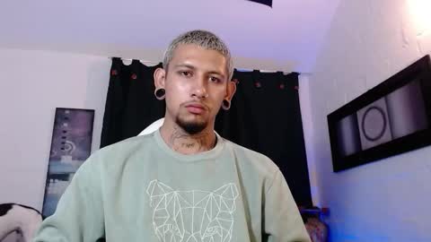 Michael Caicedo online show from 02-20-25, 05:23