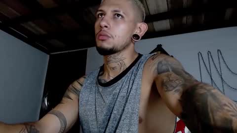 Michael Caicedo online show from 03-09-25, 03:54